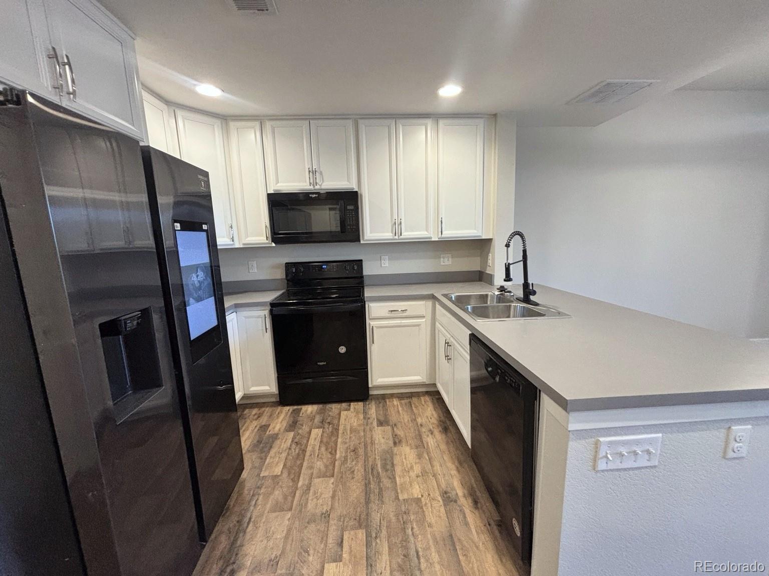 MLS Image #8 for 8920 e 58th avenue ,denver, Colorado
