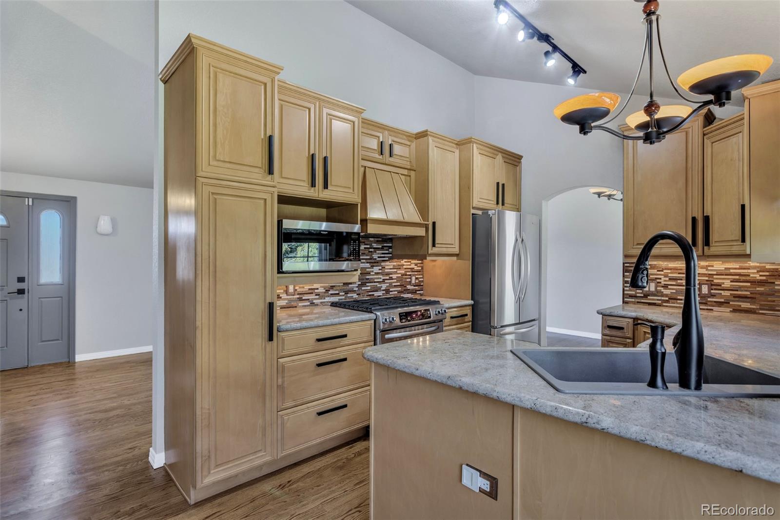 MLS Image #11 for 4064 s willow way,denver, Colorado