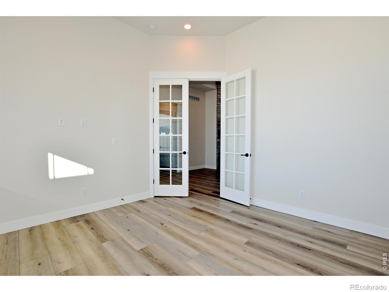 MLS Image #14 for 32789  eagle view drive,greeley, Colorado
