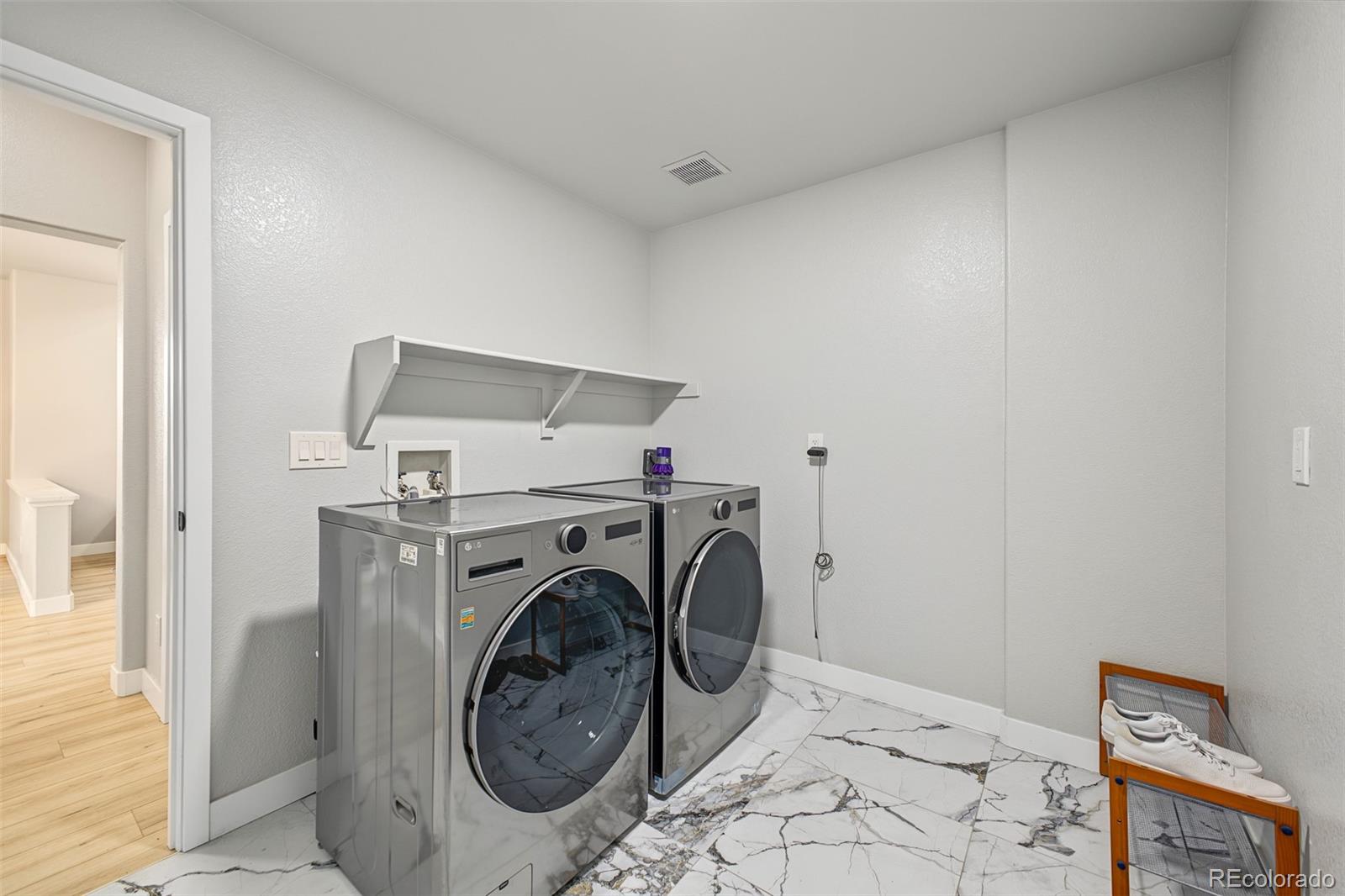 MLS Image #17 for 5581 s harlan street,denver, Colorado
