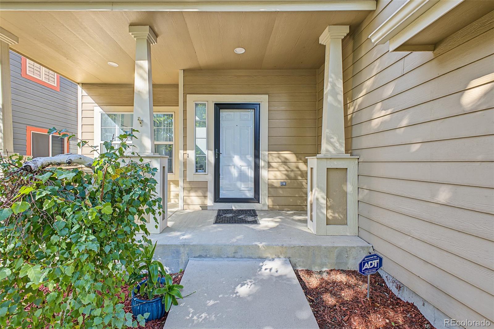 MLS Image #3 for 5581 s harlan street,denver, Colorado