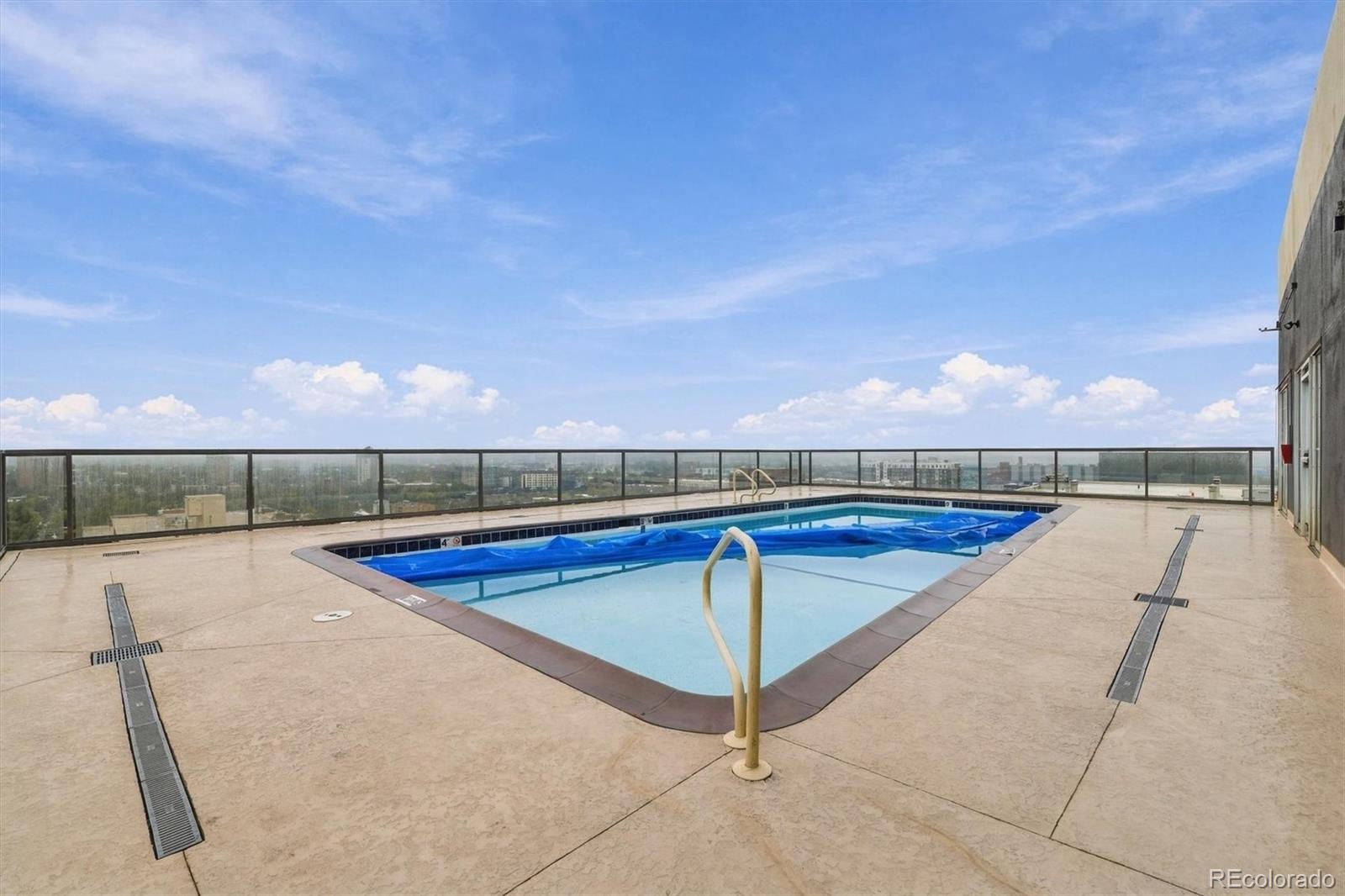 MLS Image #10 for 790 n washington street,denver, Colorado