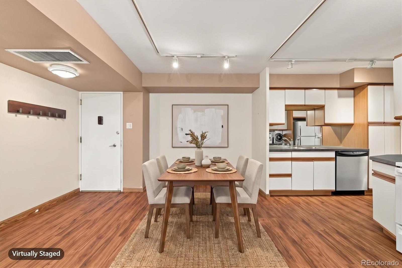 MLS Image #2 for 790 n washington street,denver, Colorado