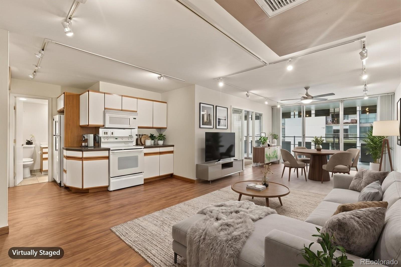MLS Image #5 for 790 n washington street,denver, Colorado