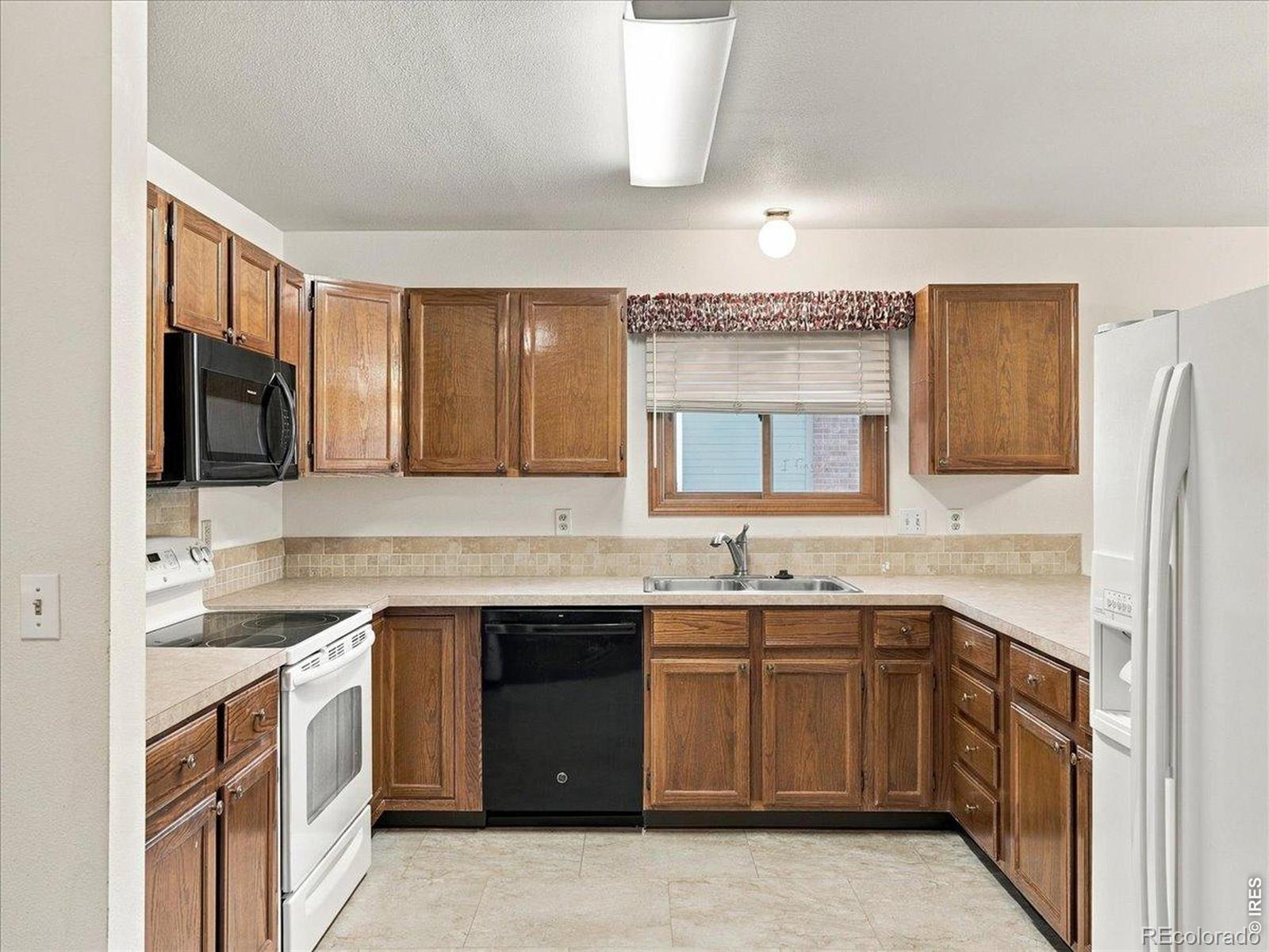 MLS Image #5 for 1100  taft avenue,loveland, Colorado