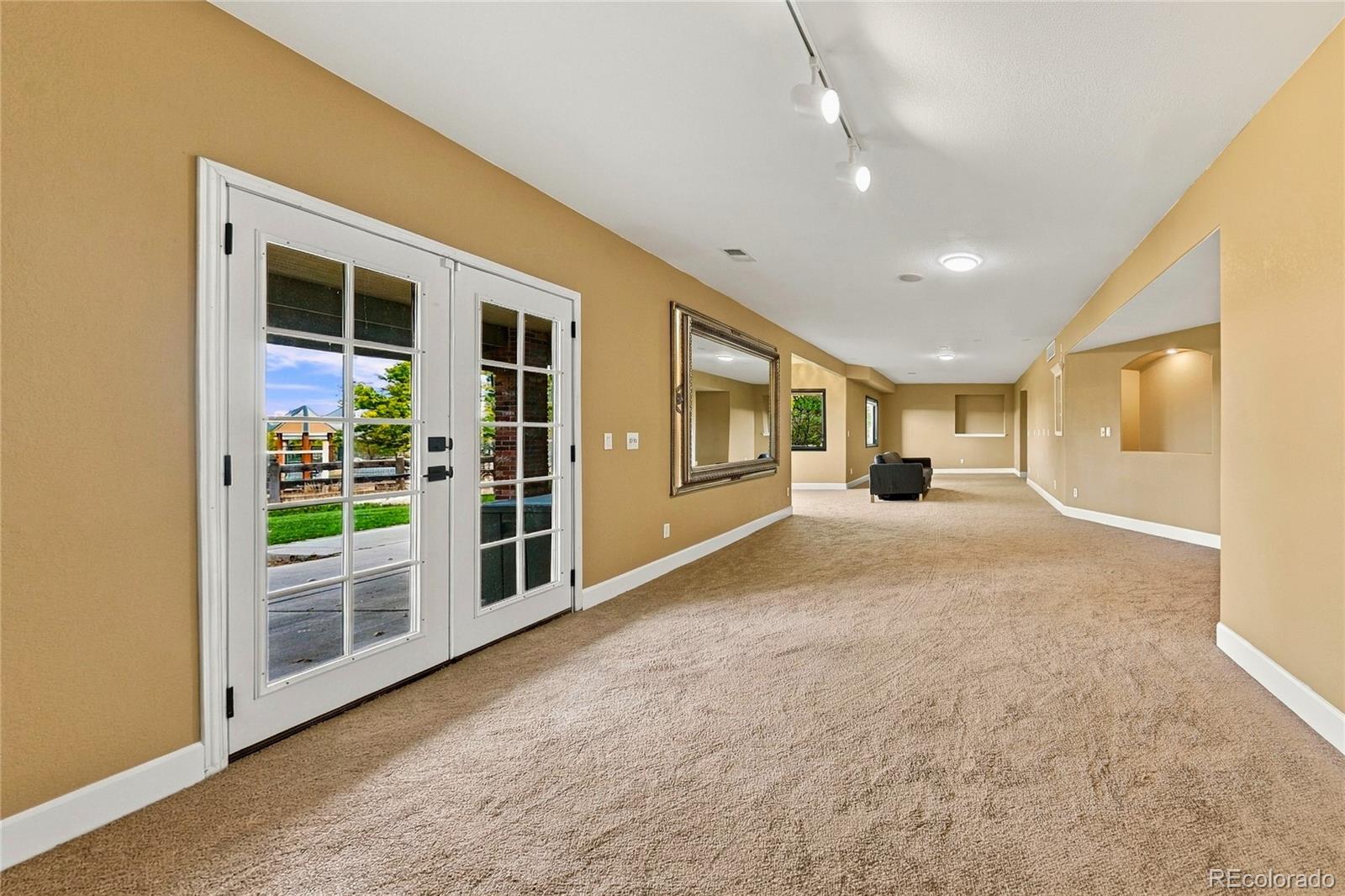 MLS Image #30 for 10563  serengeti drive,littleton, Colorado