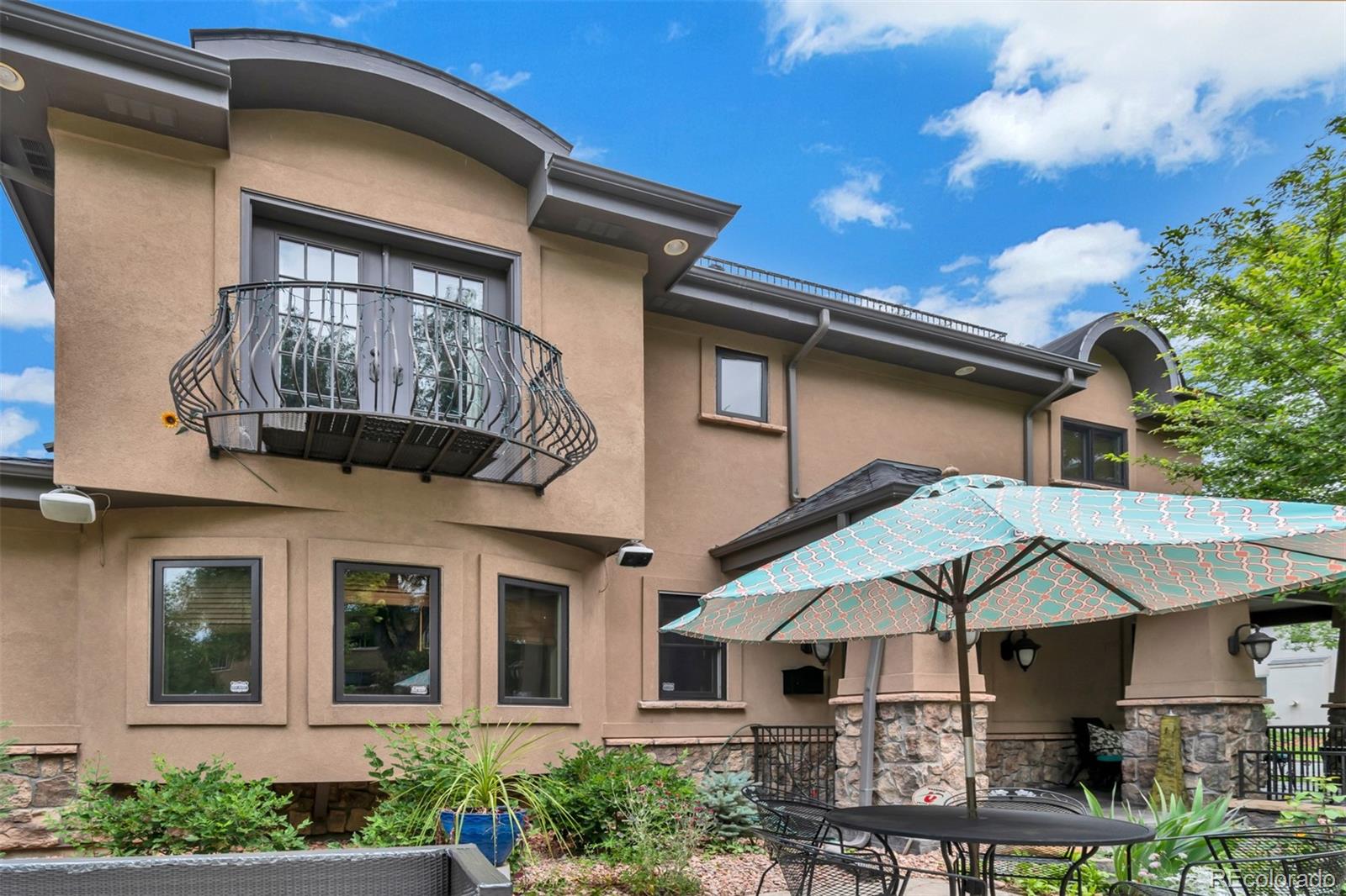 MLS Image #0 for 500  jackson street,denver, Colorado