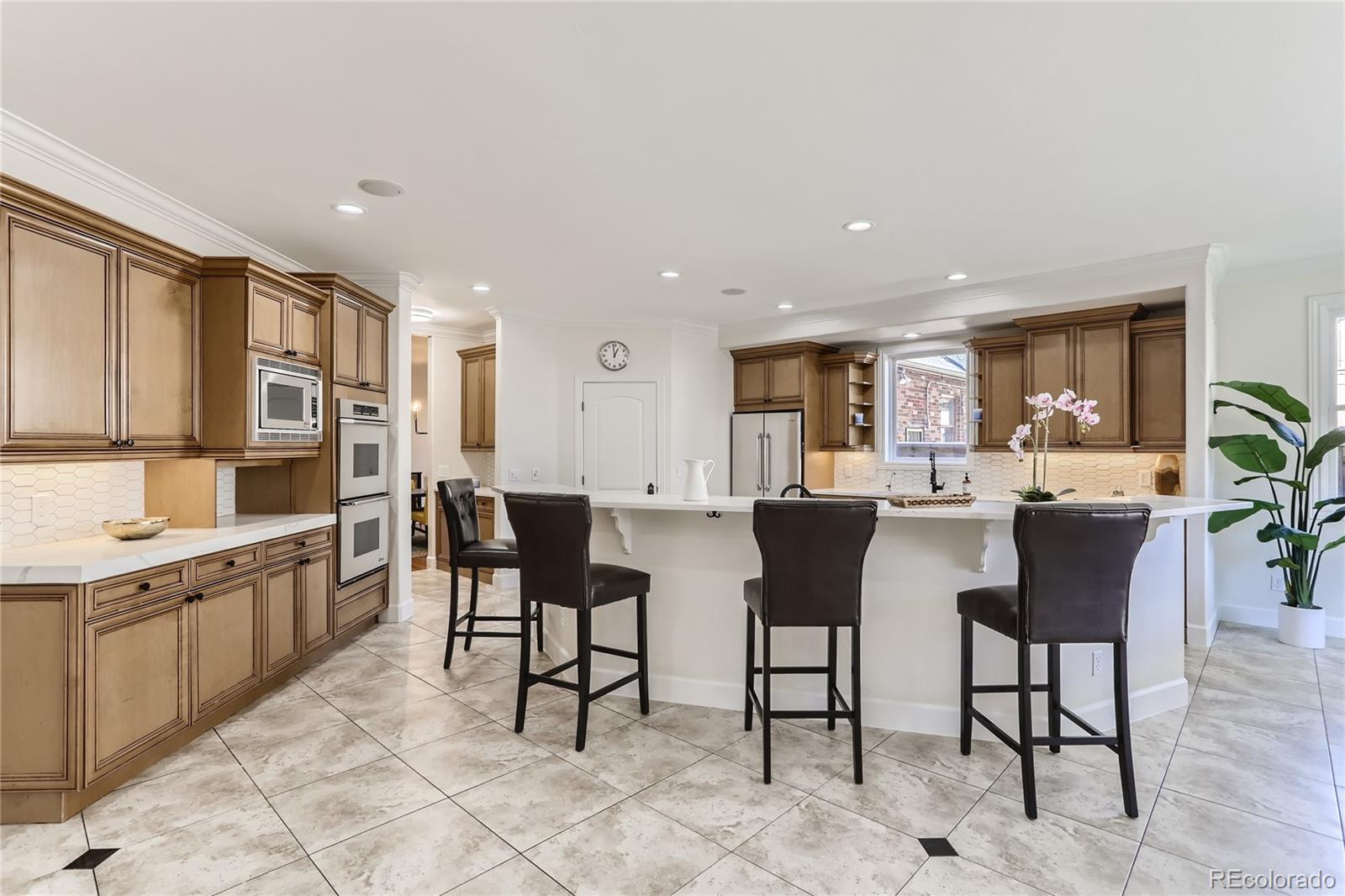 MLS Image #10 for 500  jackson street,denver, Colorado