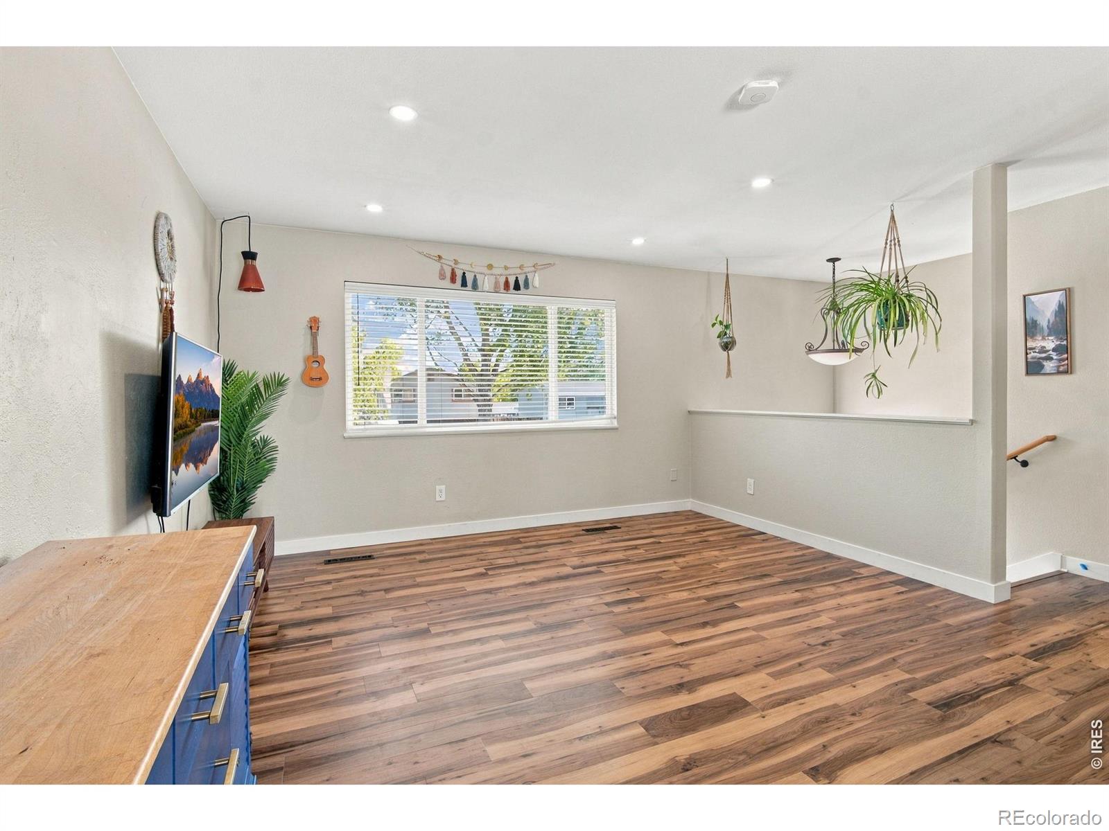 MLS Image #6 for 1119  timber lane,fort collins, Colorado