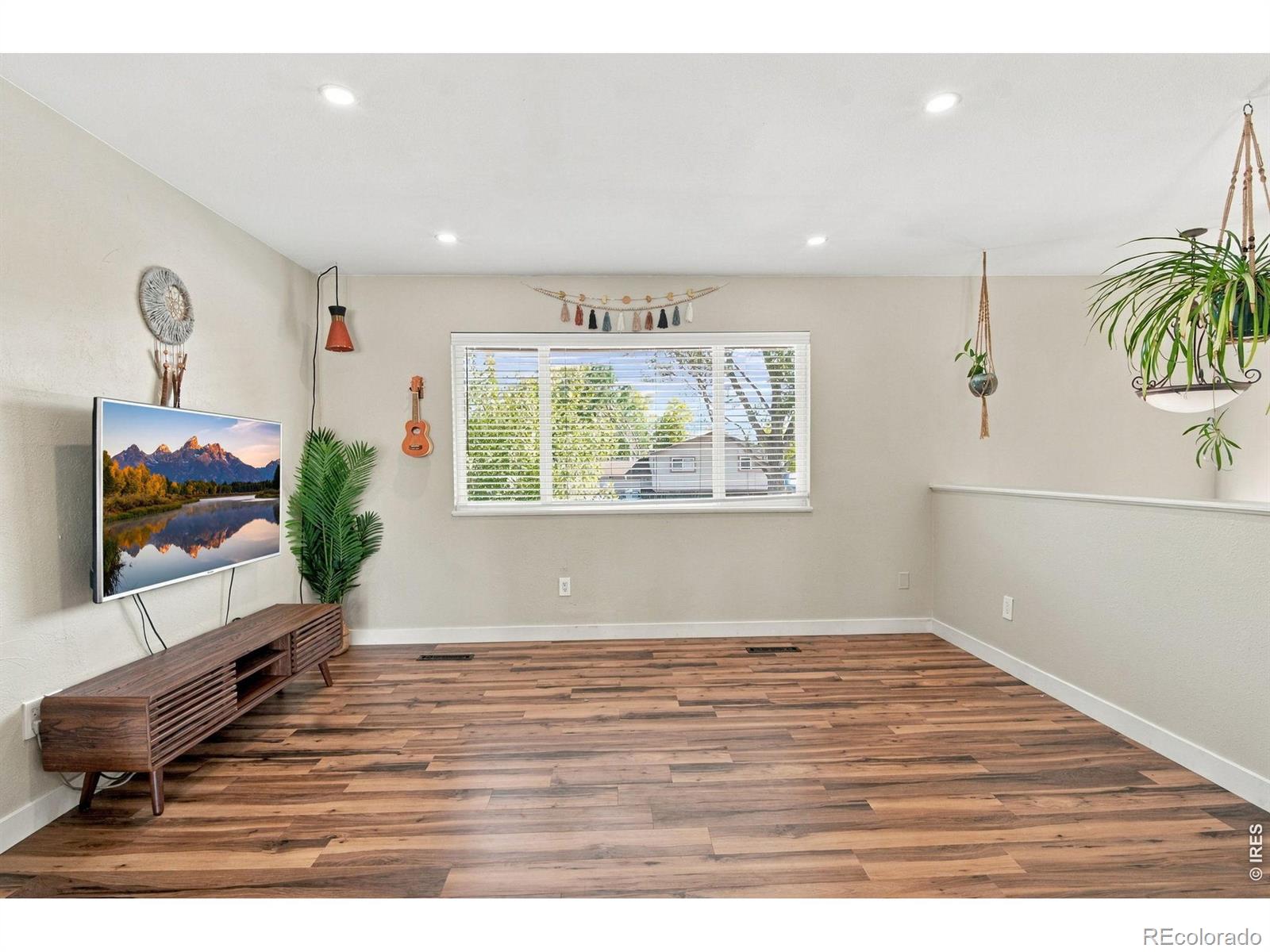 MLS Image #7 for 1119  timber lane,fort collins, Colorado