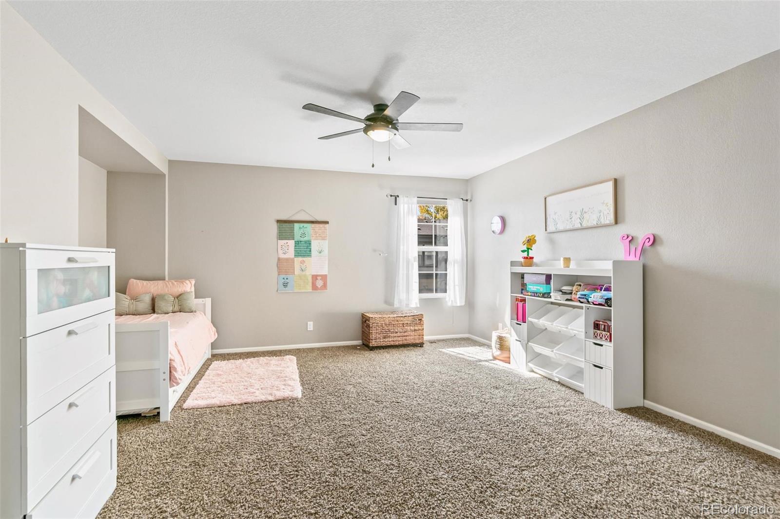 MLS Image #21 for 8096 e 20th place,denver, Colorado
