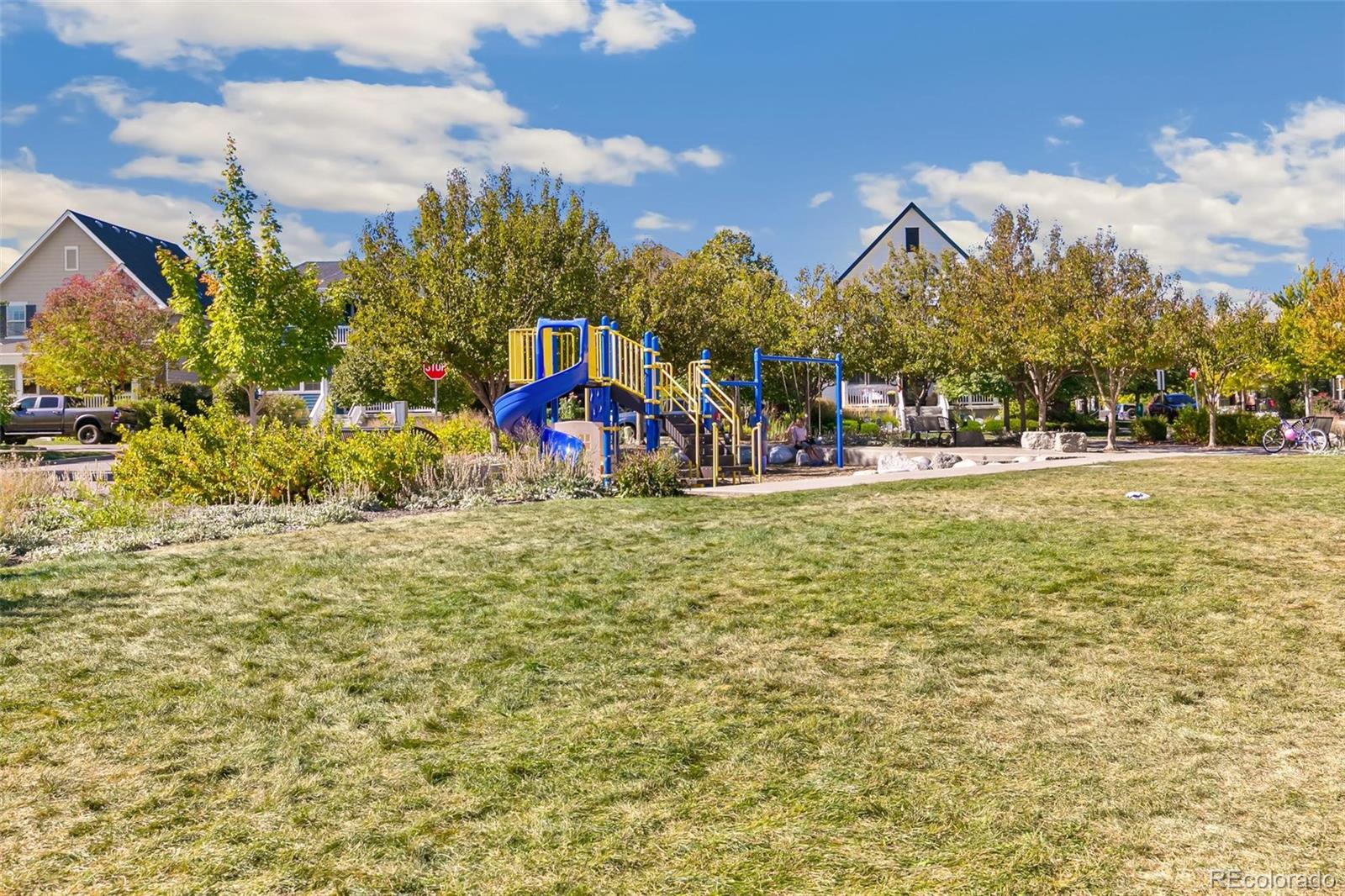 MLS Image #34 for 8096 e 20th place,denver, Colorado