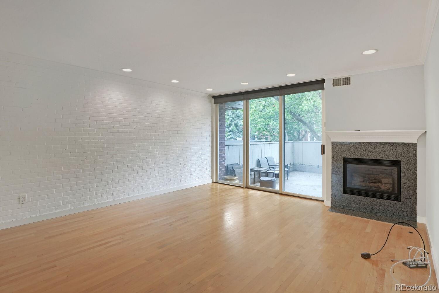 MLS Image #2 for 468  josephine street,denver, Colorado