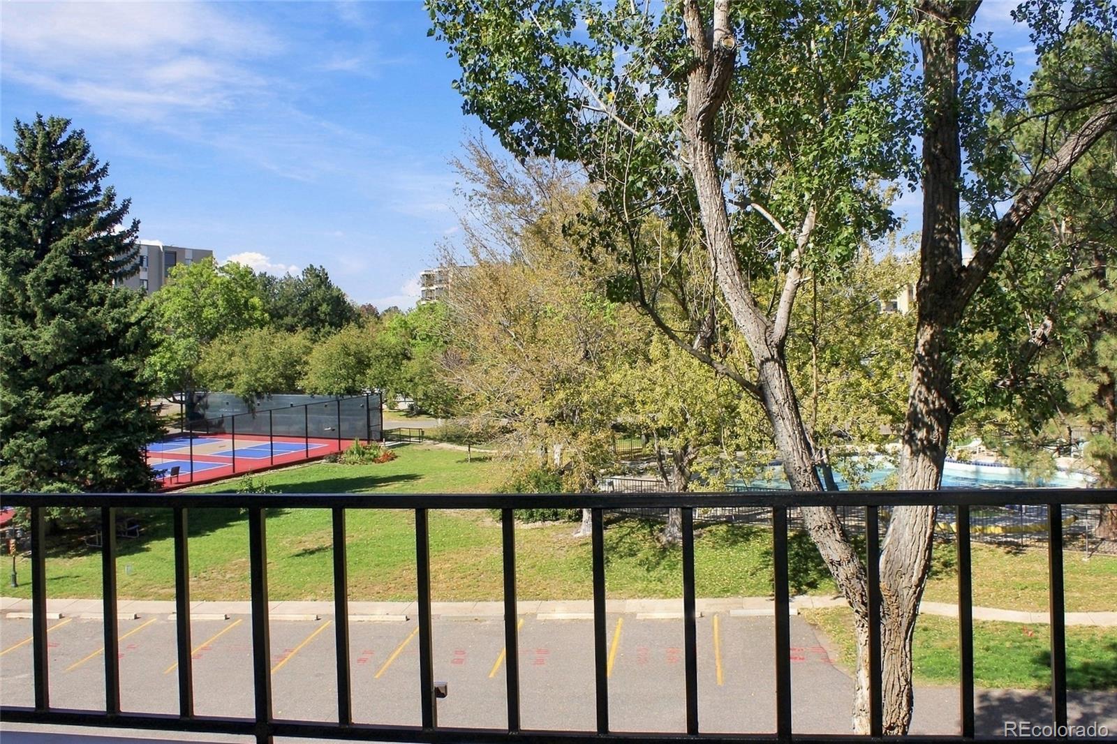 MLS Image #3 for 13902 e marina drive,aurora, Colorado