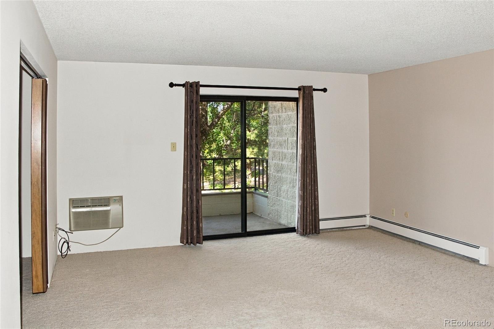 MLS Image #4 for 13902 e marina drive,aurora, Colorado