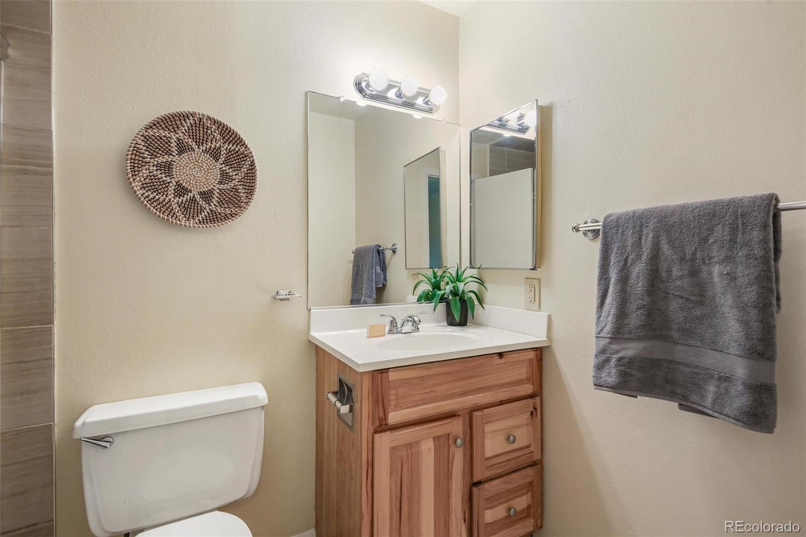 MLS Image #22 for 3351 s field street,lakewood, Colorado