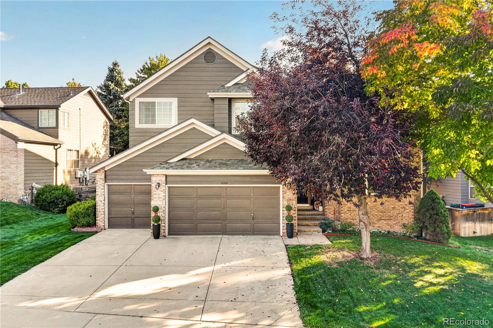 MLS Image #2 for 10330  lions path,littleton, Colorado