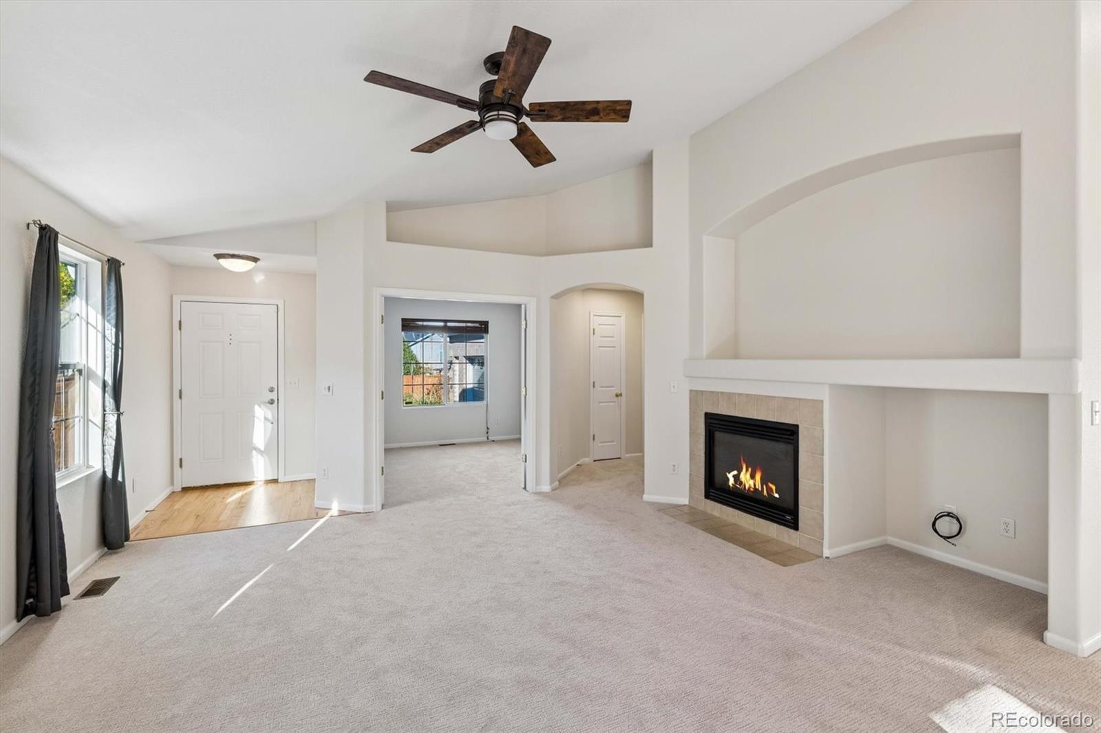 MLS Image #3 for 11837  trail view lane,parker, Colorado