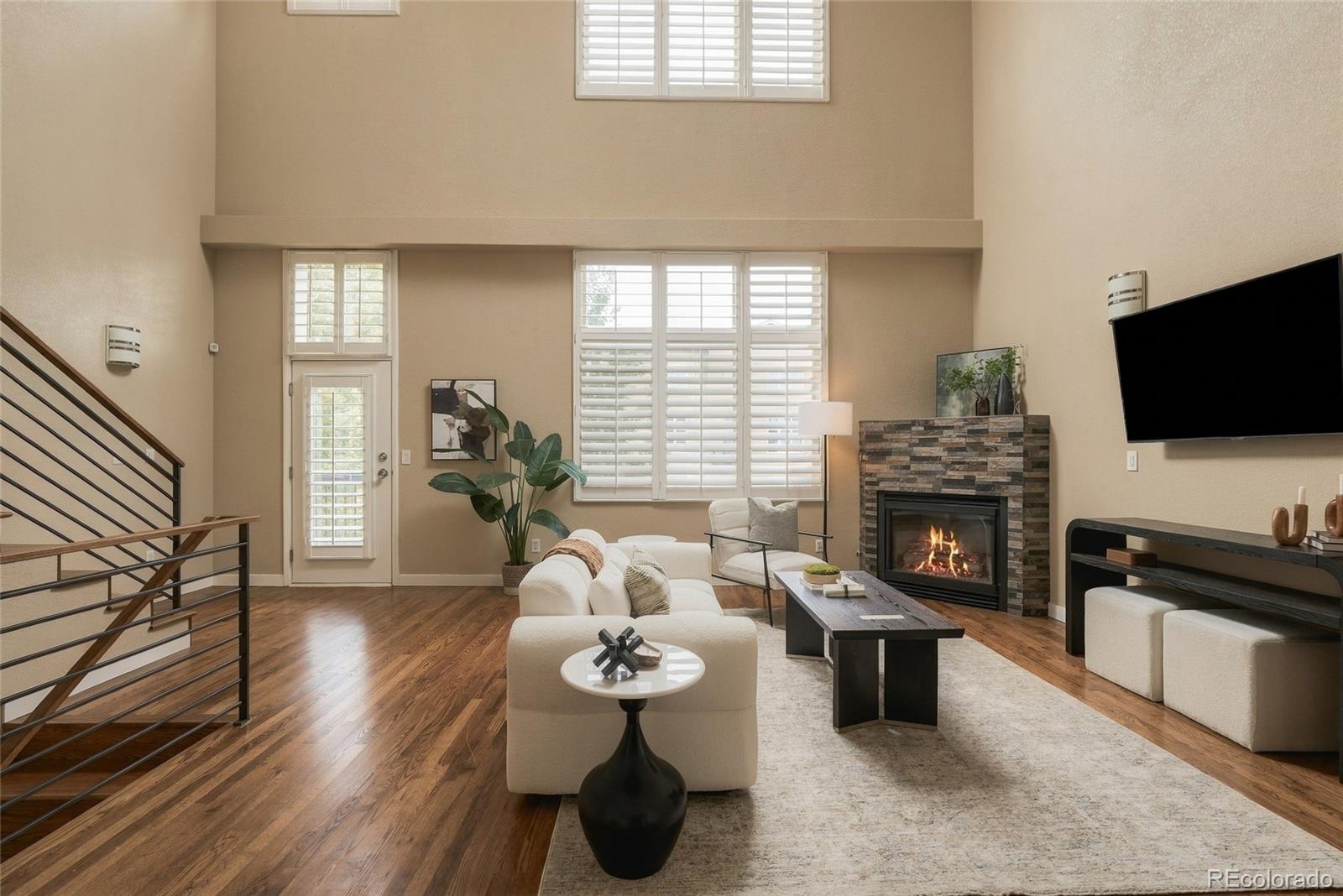 MLS Image #0 for 190  roslyn street,denver, Colorado