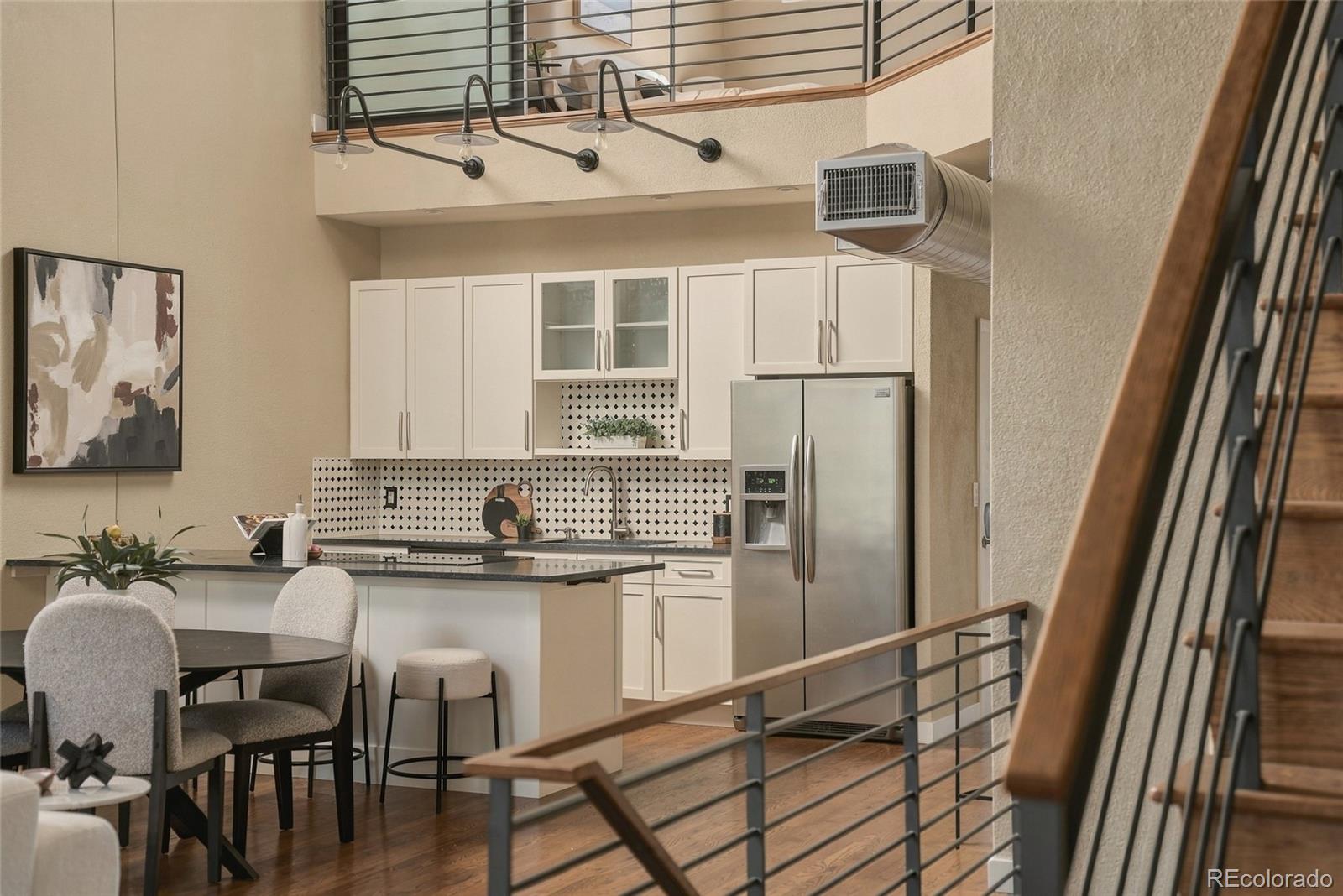 MLS Image #3 for 190  roslyn street,denver, Colorado