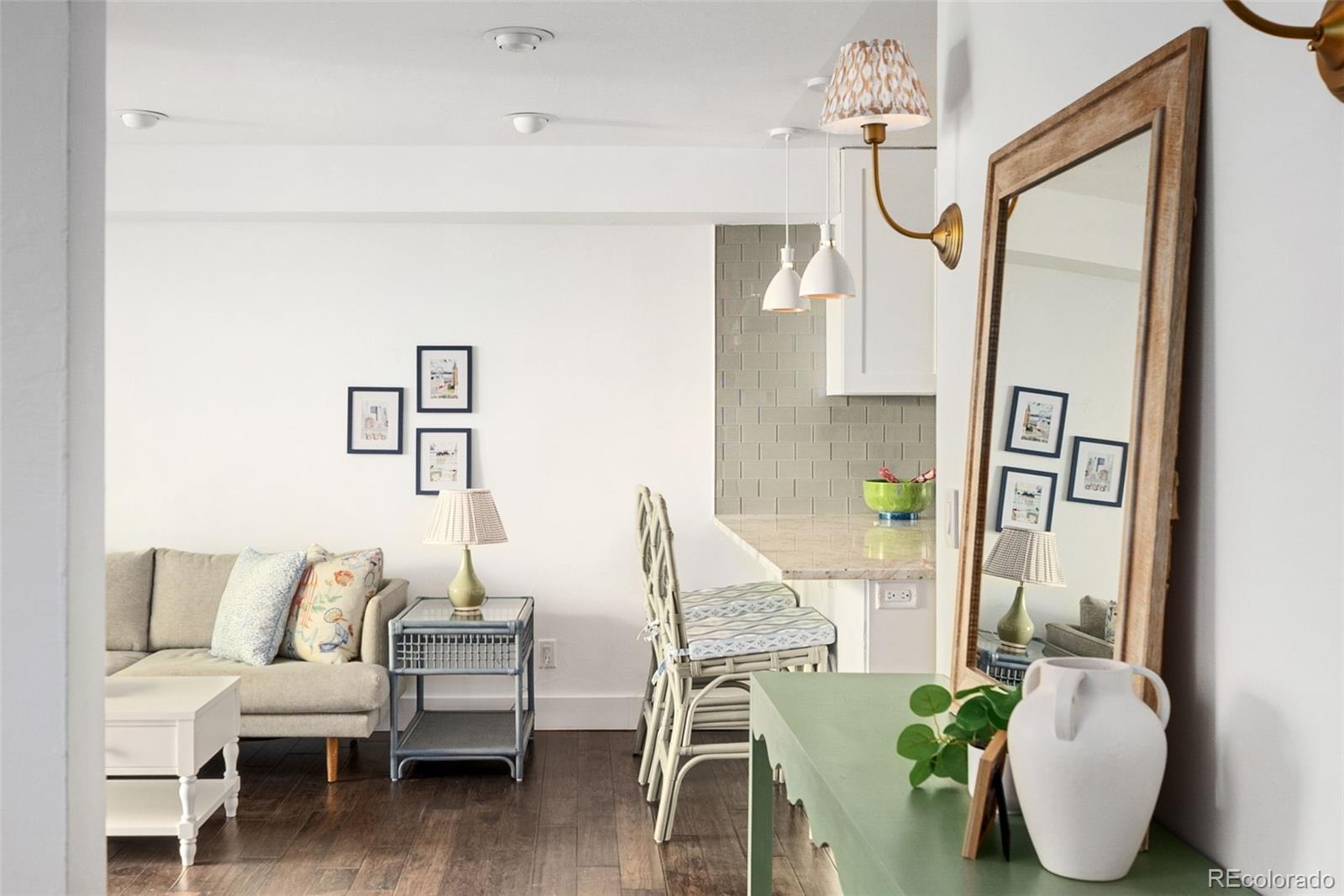 MLS Image #15 for 483  columbine street,denver, Colorado