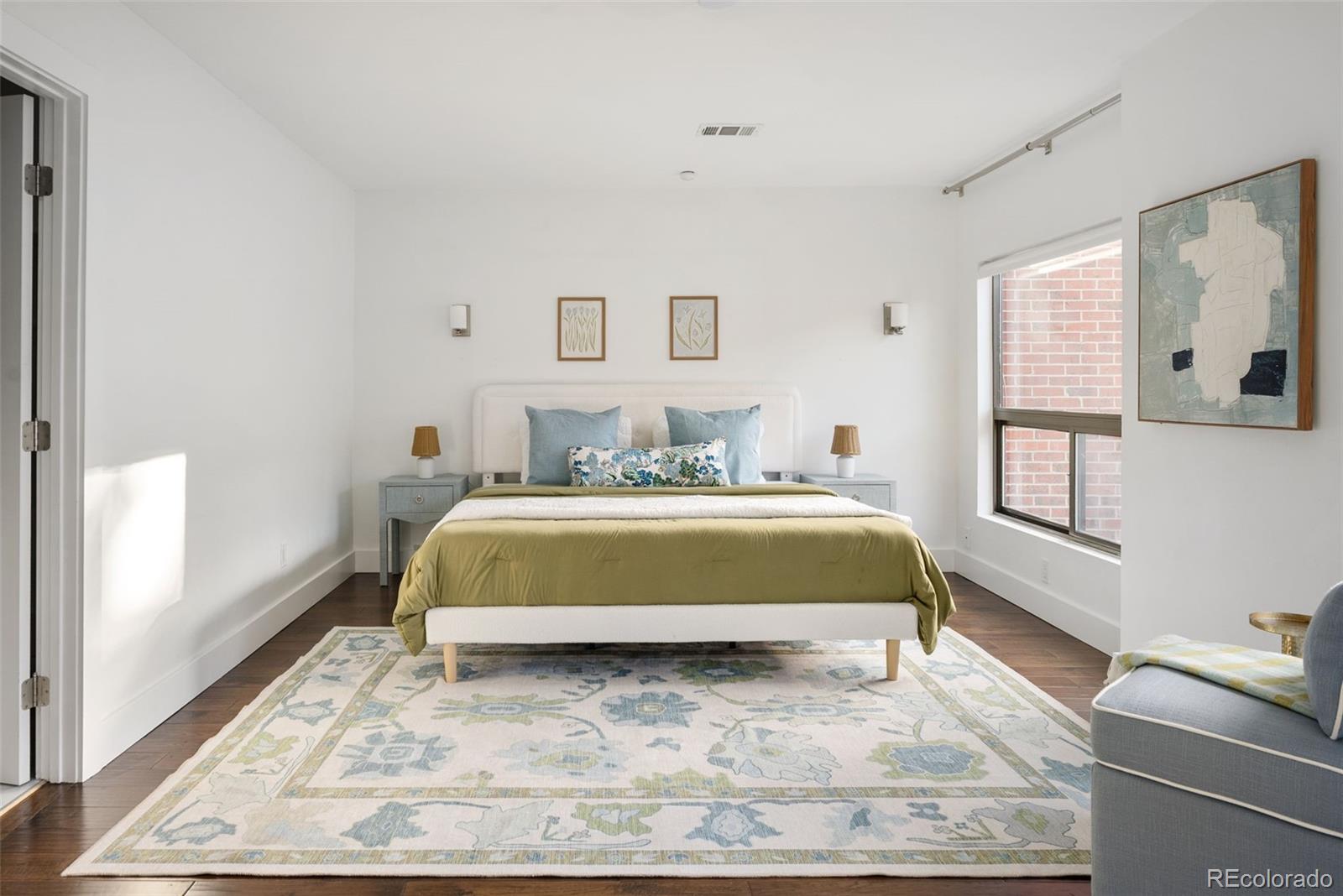 MLS Image #28 for 483  columbine street,denver, Colorado