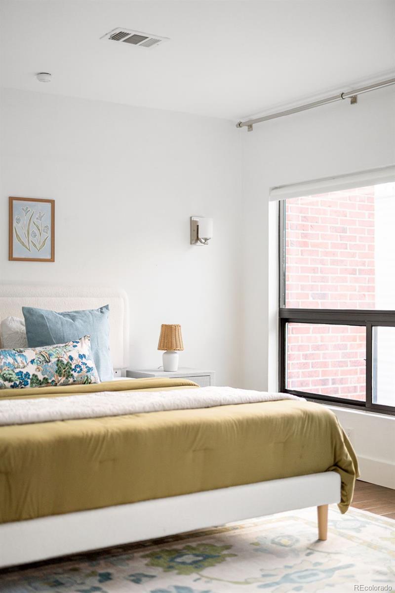 MLS Image #29 for 483  columbine street,denver, Colorado