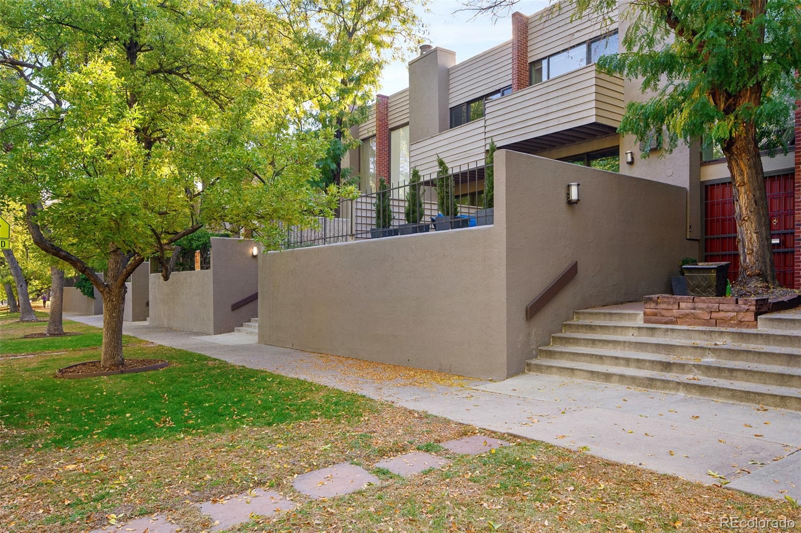 MLS Image #3 for 483  columbine street,denver, Colorado