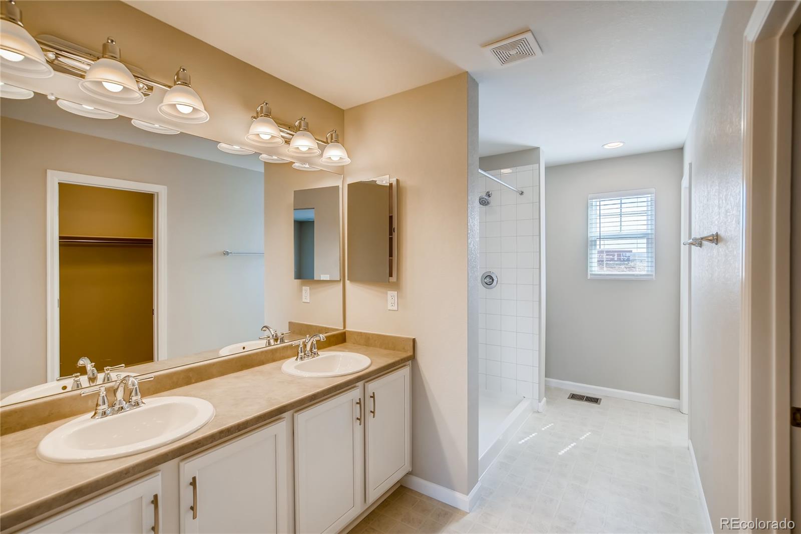 MLS Image #10 for 15920  alberta drive,parker, Colorado