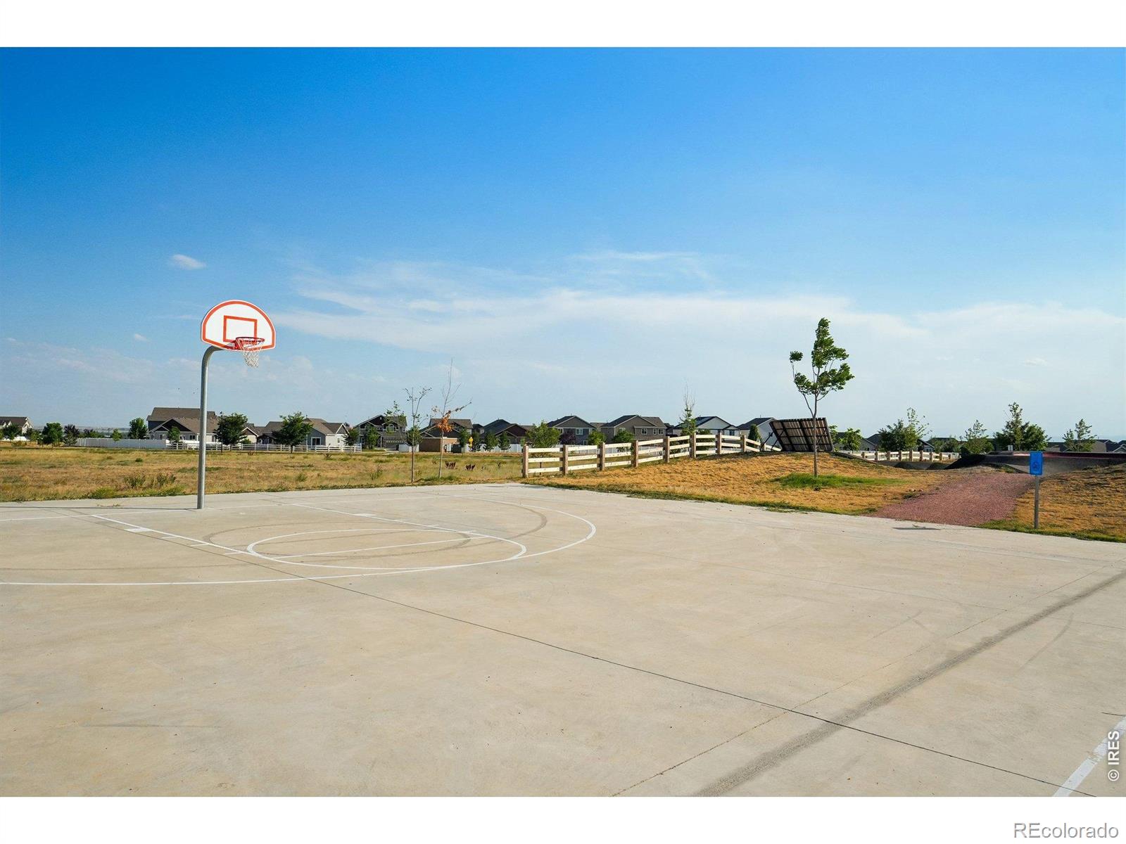 MLS Image #35 for 4988  priors drive,windsor, Colorado