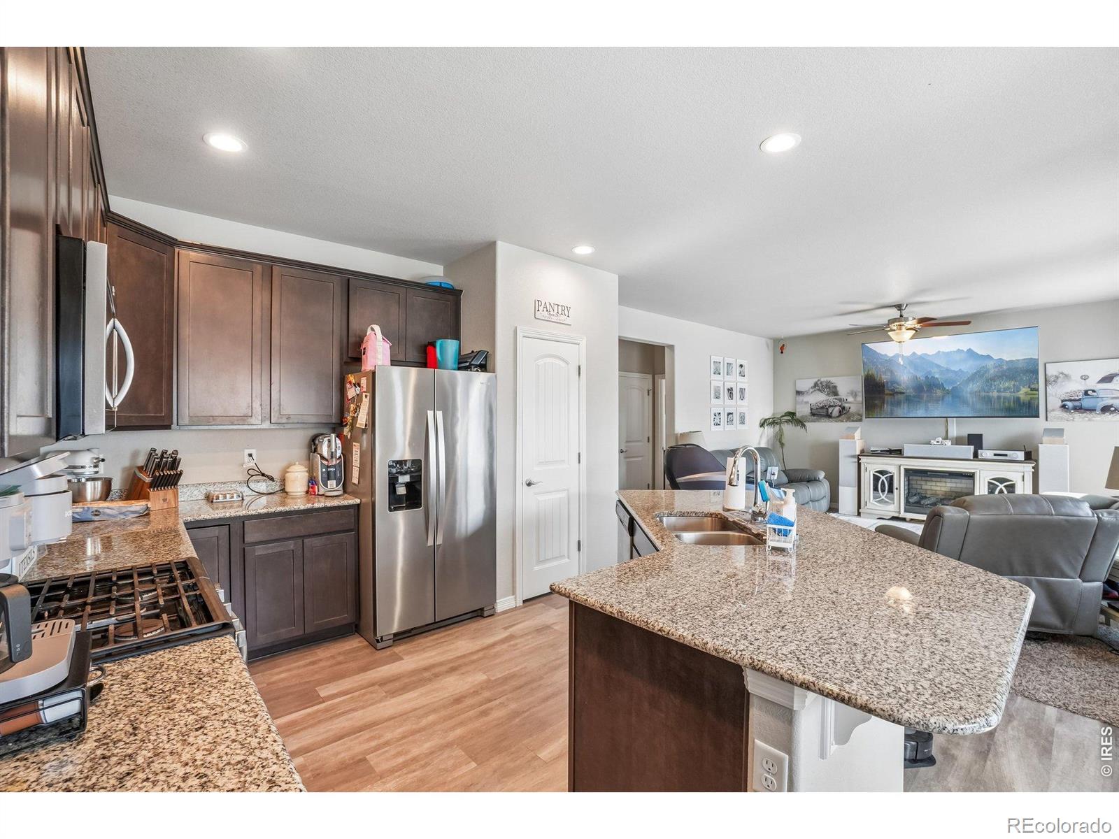 MLS Image #8 for 4988  priors drive,windsor, Colorado