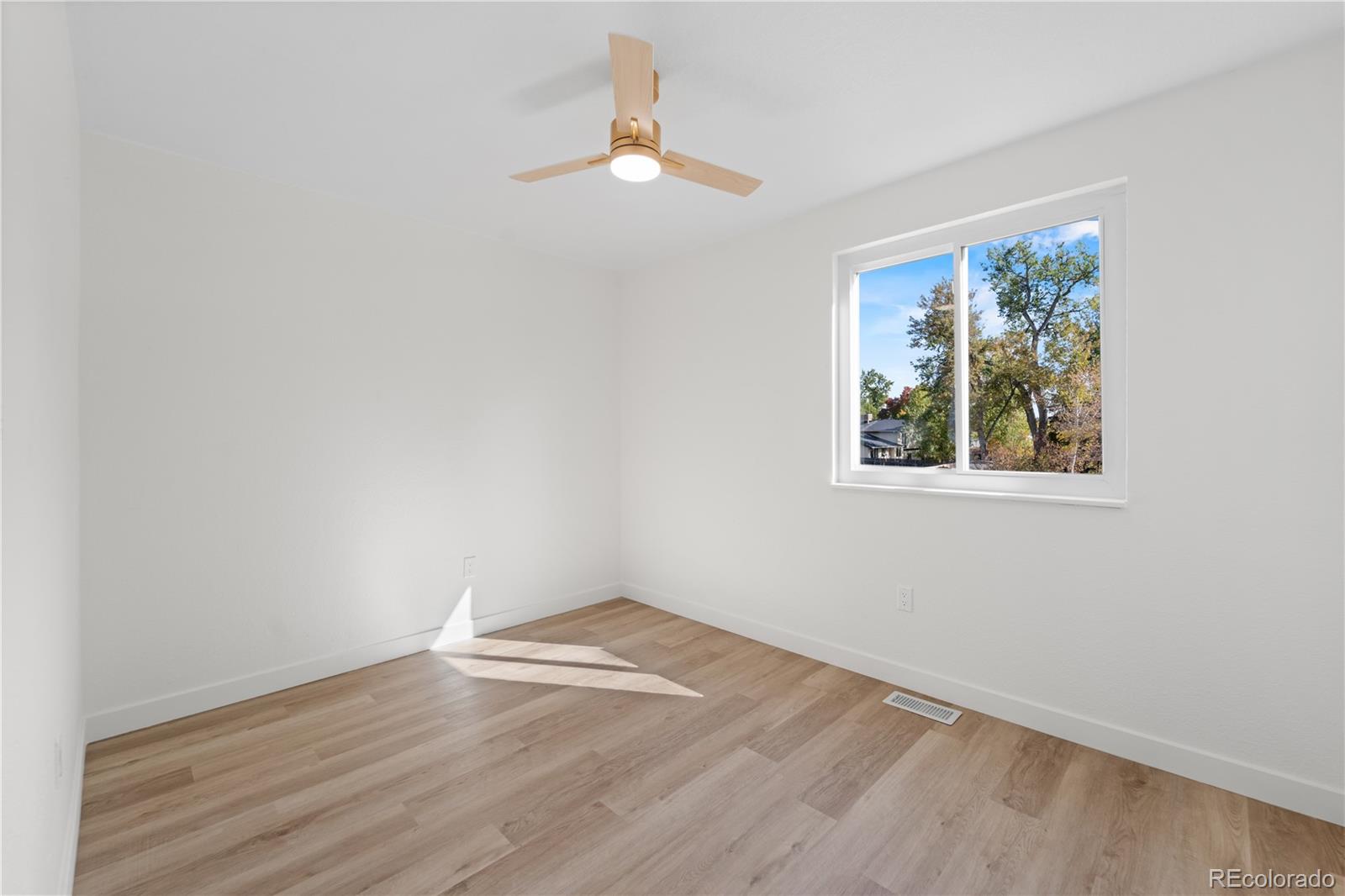 MLS Image #17 for 8257  club crest drive,arvada, Colorado