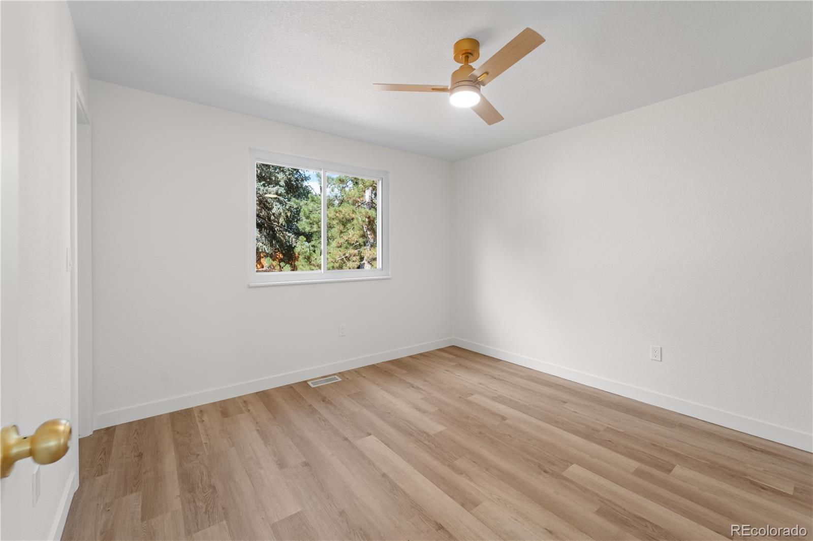 MLS Image #18 for 8257  club crest drive,arvada, Colorado