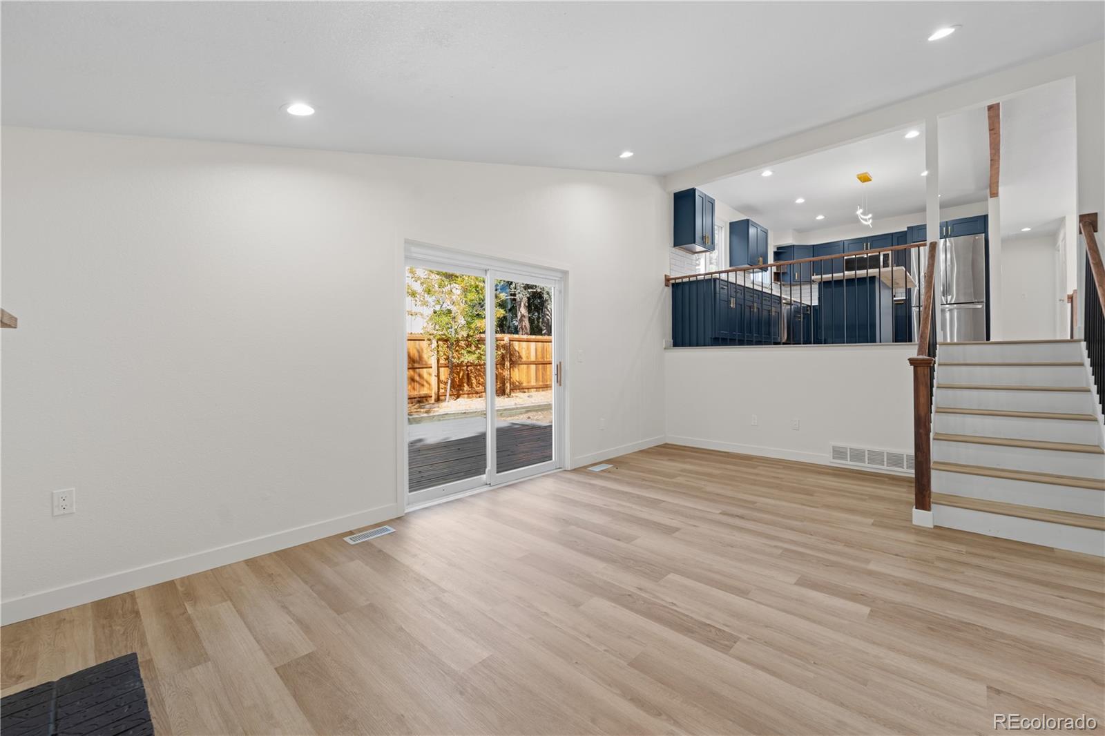 MLS Image #7 for 8257  club crest drive,arvada, Colorado