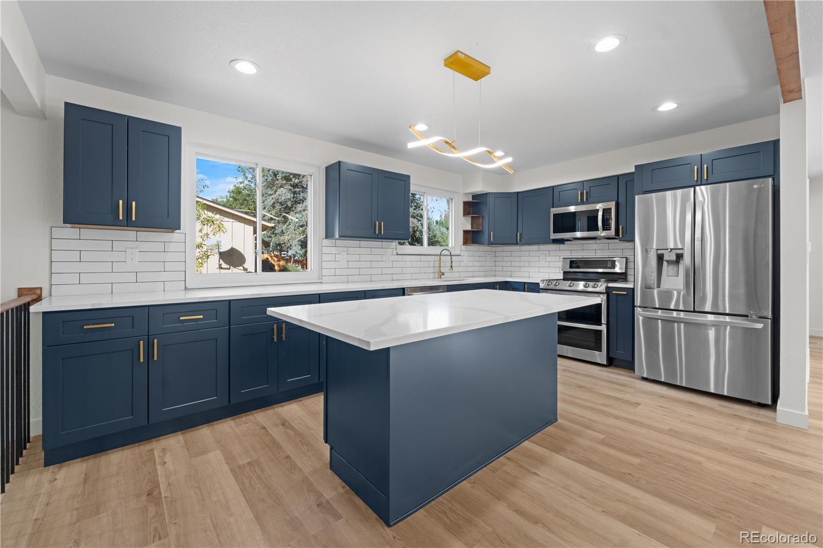 MLS Image #9 for 8257  club crest drive,arvada, Colorado
