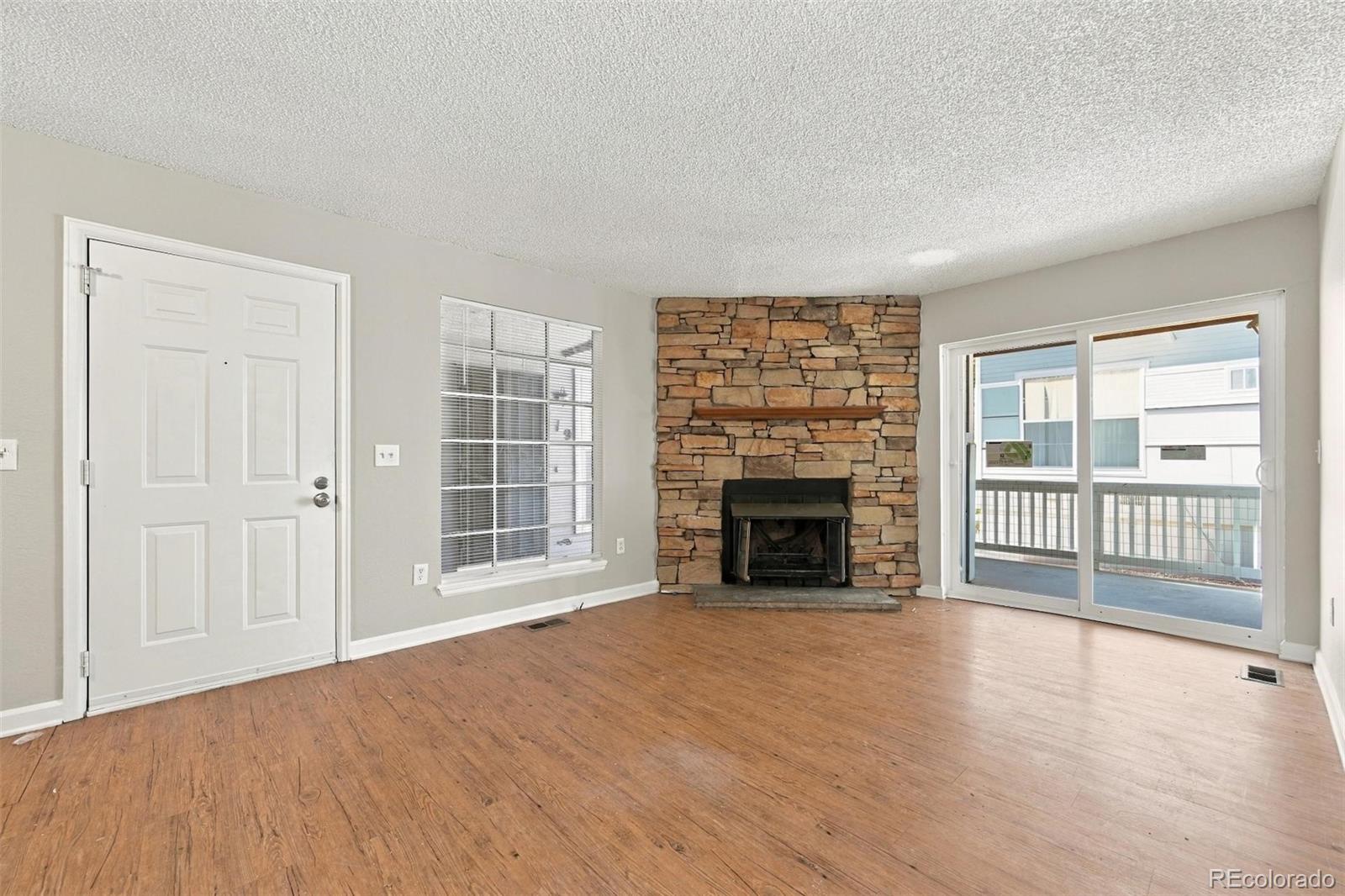 MLS Image #6 for 4460 s pitkin street,aurora, Colorado