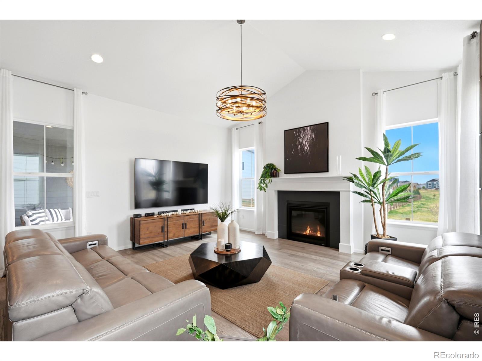 MLS Image #2 for 5371  kellan way,timnath, Colorado