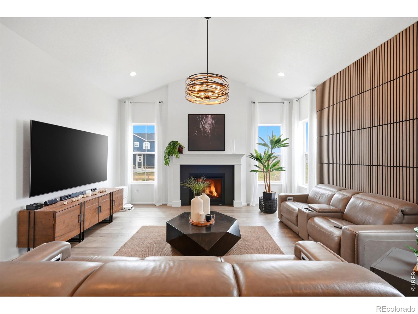 MLS Image #3 for 5371  kellan way,timnath, Colorado