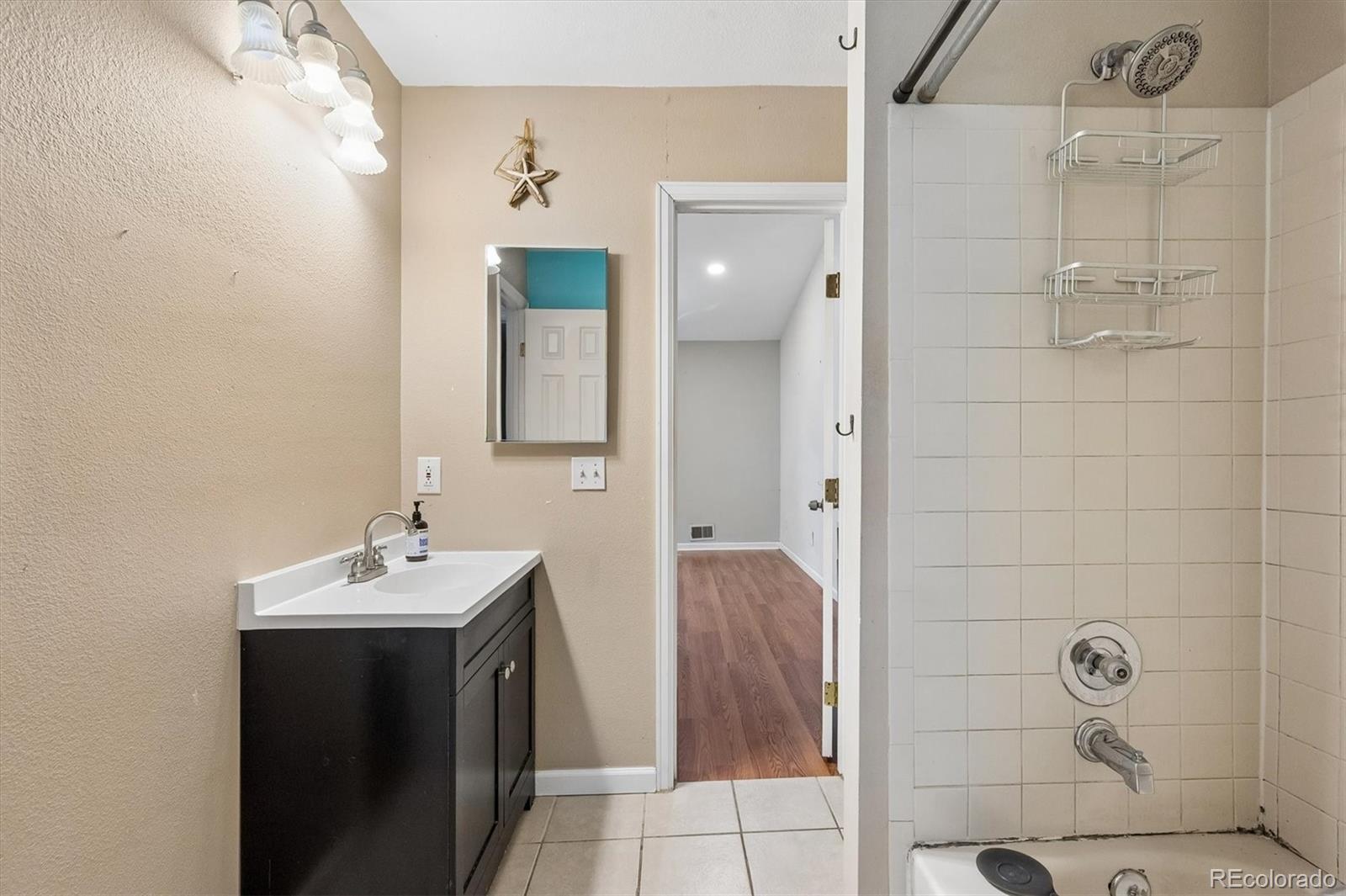 MLS Image #17 for 413 s kittredge street,aurora, Colorado