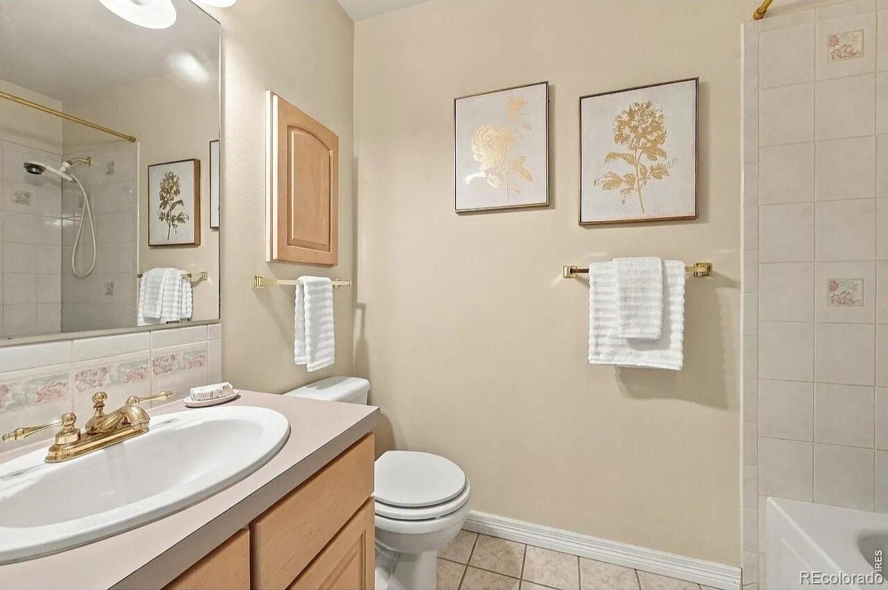 MLS Image #21 for 2933  lake park way,longmont, Colorado