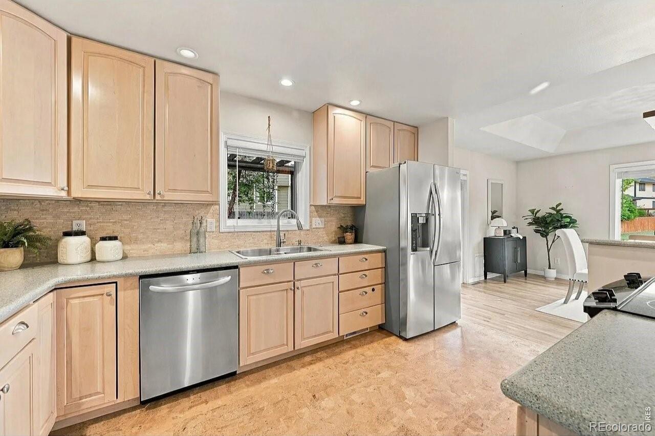MLS Image #9 for 2933  lake park way,longmont, Colorado