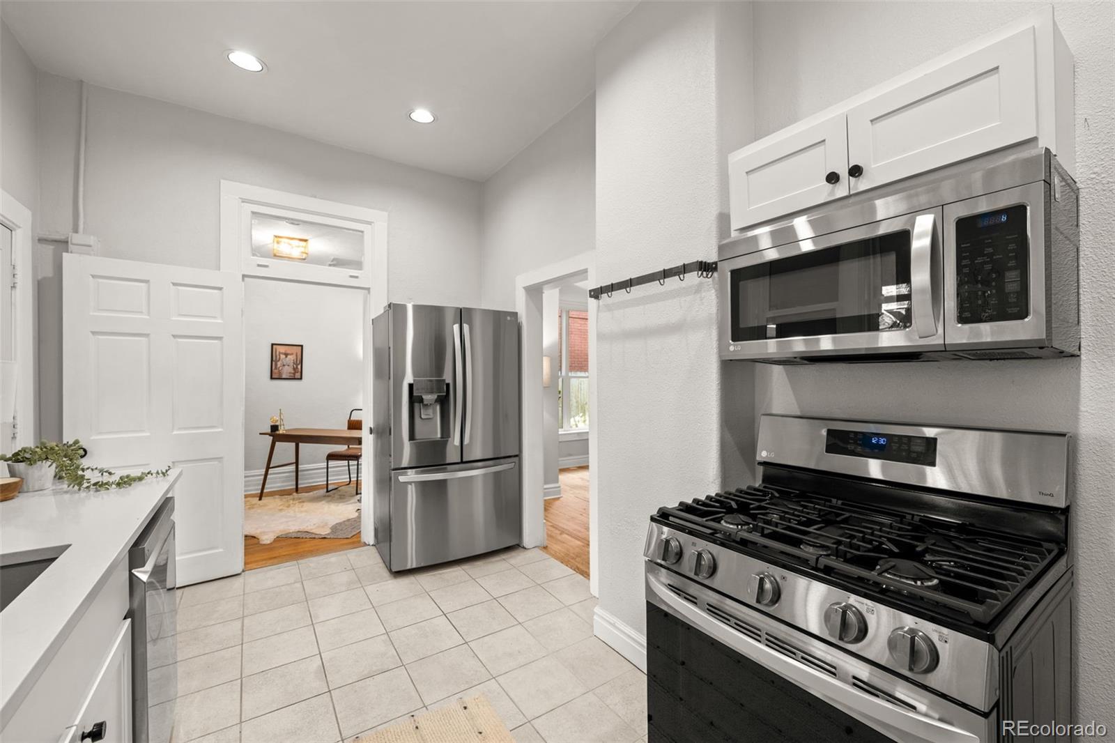 MLS Image #13 for 2336 n high street,denver, Colorado