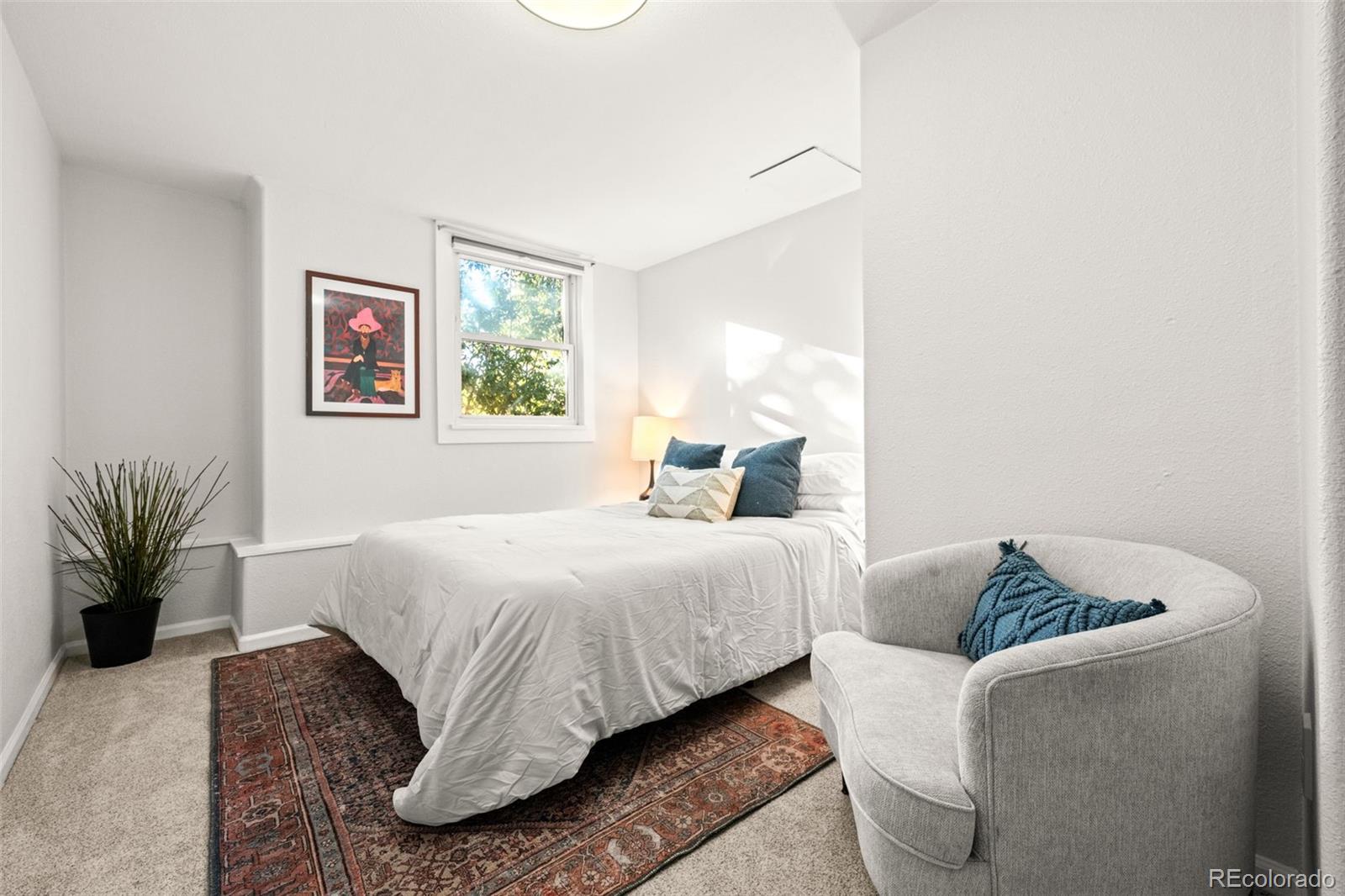 MLS Image #18 for 2336 n high street,denver, Colorado