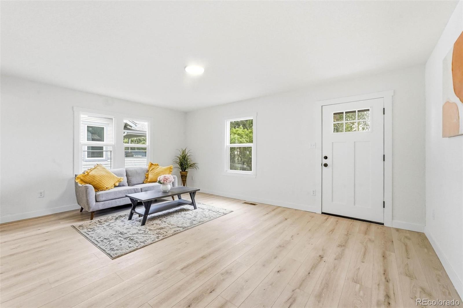 MLS Image #4 for 1410  chase street,lakewood, Colorado