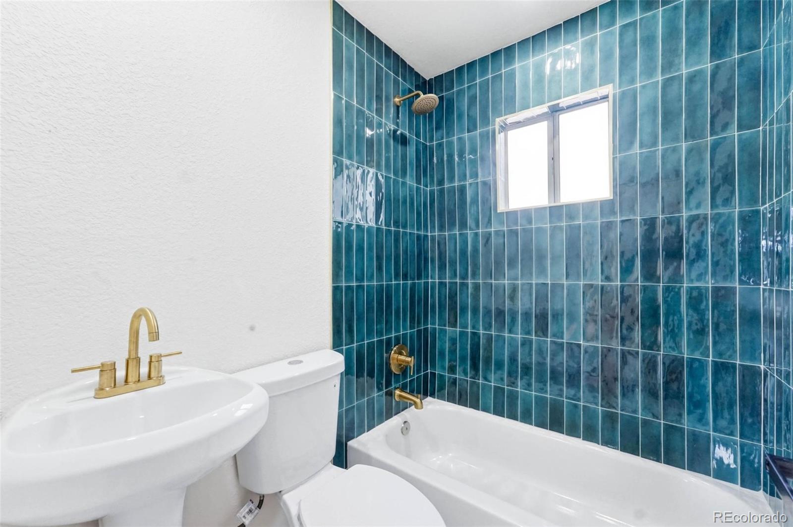 MLS Image #9 for 1410  chase street,lakewood, Colorado