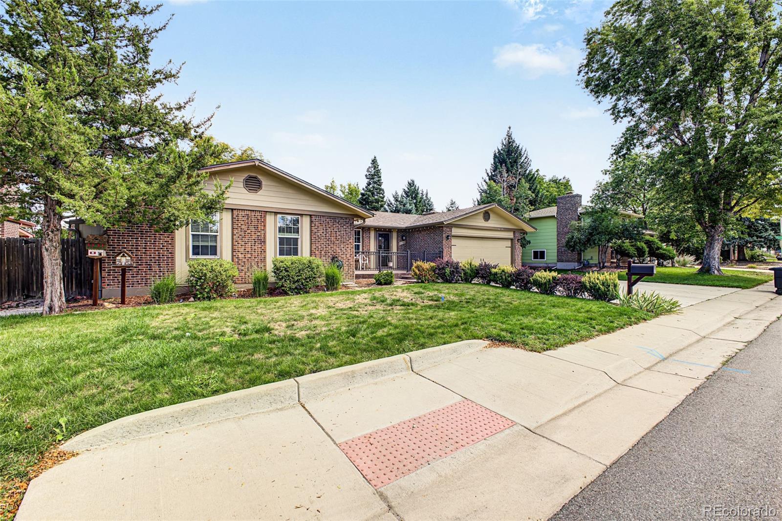 MLS Image #2 for 3132 s boston court,denver, Colorado