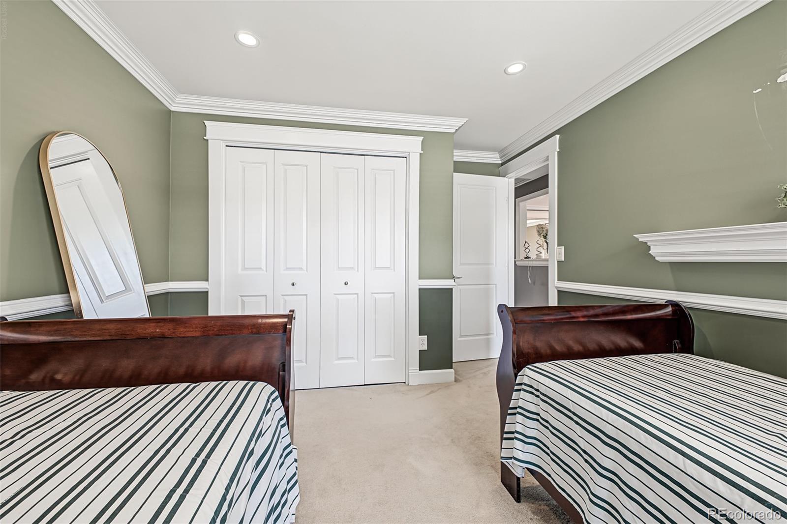 MLS Image #29 for 3132 s boston court,denver, Colorado