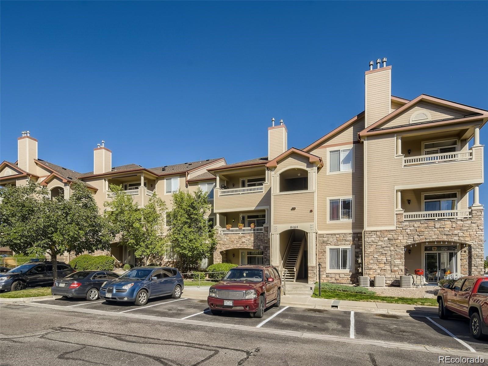 MLS Image #14 for 8464 s holland way,littleton, Colorado