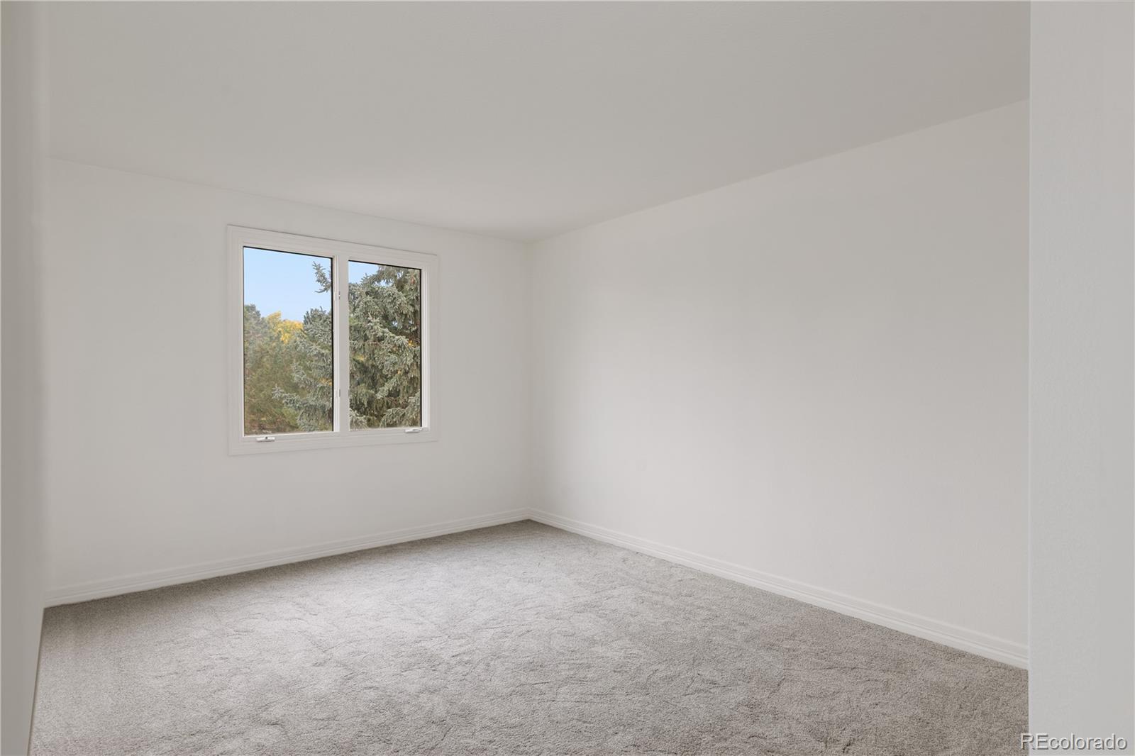 MLS Image #26 for 10797 s monaco street,littleton, Colorado