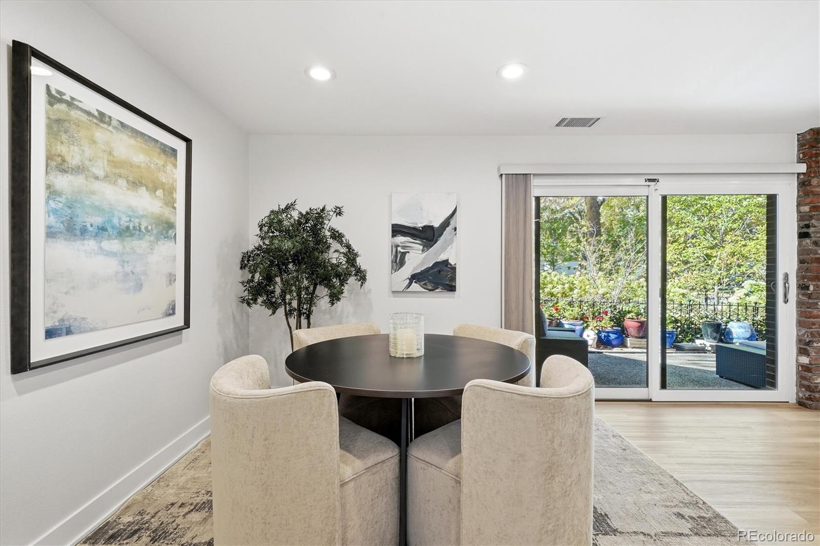 MLS Image #11 for 480 s marion parkway 104,denver, Colorado